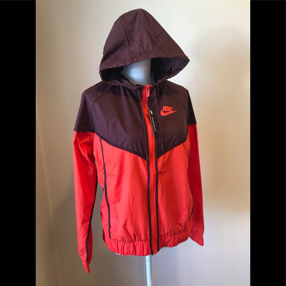 Nike sportswear Windrunner  jacket NWT perfect - Picture 2 of 8
